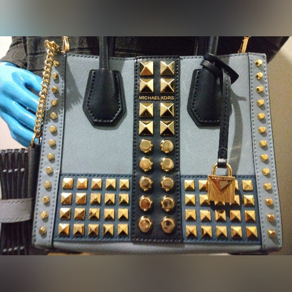 Michael Kors Studded Mercer Bag AND Wallet Set - Picture 8 of 9